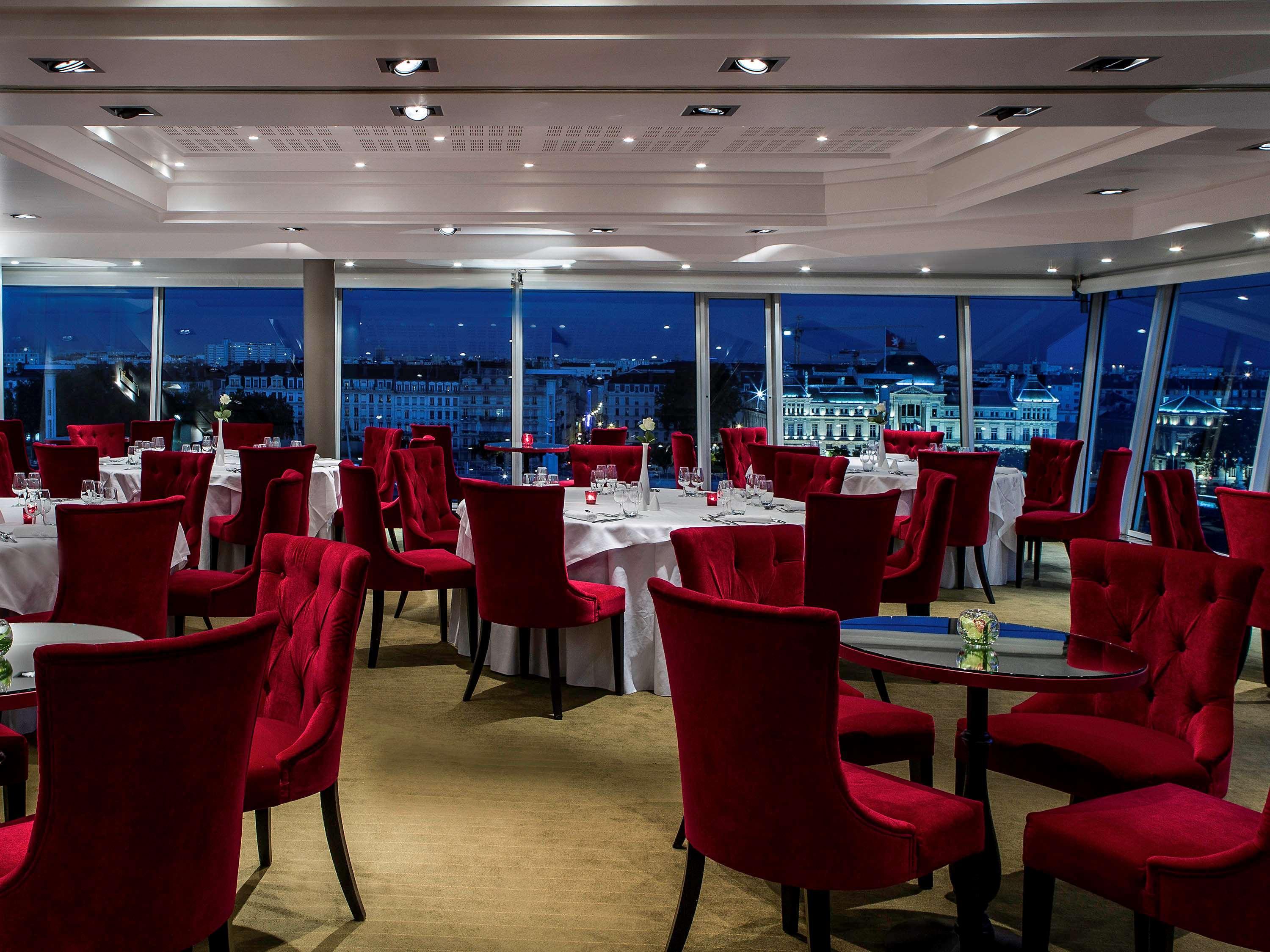 Hotel Sofitel Lyon Bellecour Exterior foto The River Restaurant