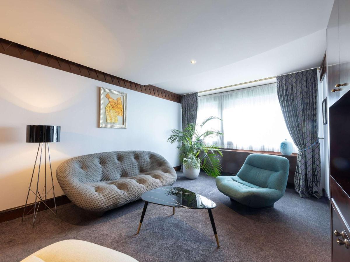 Hotel Sofitel Lyon Bellecour Exterior foto A suite at the Hotel de la Ville